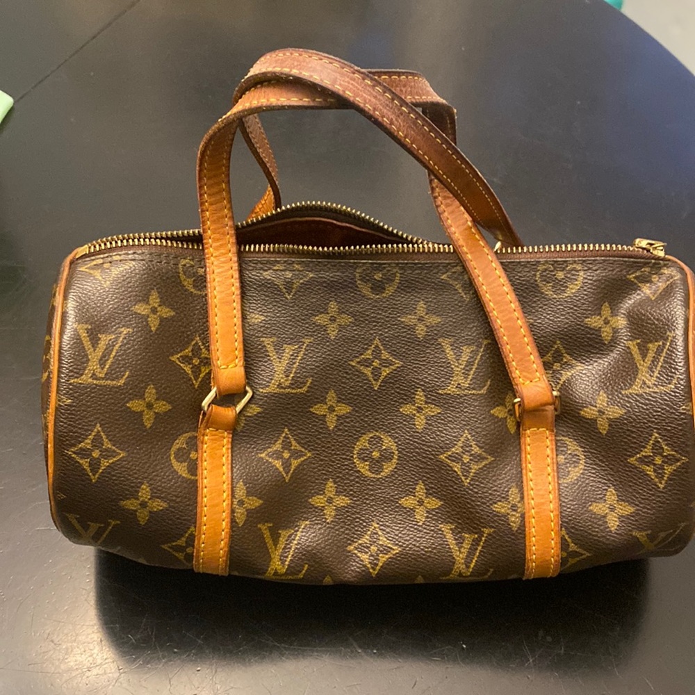 Louis Vuitton used handbag.